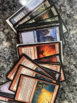 200+ MAGIC THE GATHERING BULK CARD LOT - Image 3