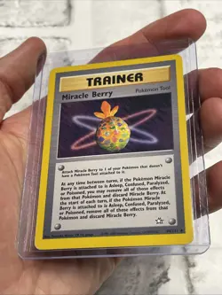 Pokemon Miracle Berry 94/111 Neo Genesis Regular (LP) Nintendo Vintage Card WOTC - Image 2