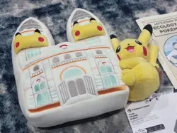 Pokemon x Natural History Museum Pikachu Jumbo Promo Card And Plush Bundle - Image 3