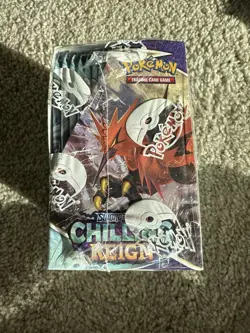 Pokemon TCG Sword & Shield - Chilling Reign Booster Display Box 820650818462 - Image 3