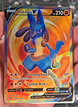 Lucario V SWSH213 - Pokemon SWSH: Sword & Shield Black Star Promo - Holo - NM - Image 2