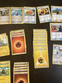 2016 POKEMON TCG 2017 Pokemon 76 Card lot 6 Holo cards all sleeved - Image 2