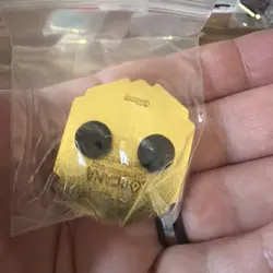 Disney Lorcana 9 Fabled Emerald Amber Ink Logo League Promo Pin - Image 2