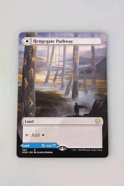 Hengegate Pathway (Borderless) NM (#3) #293 Kaldheim MTG - Image 2