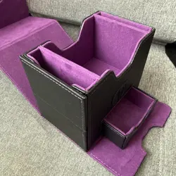 Magic: The Gathering Commander All In One Deck Box, with Single Card Hardcase - Image 3