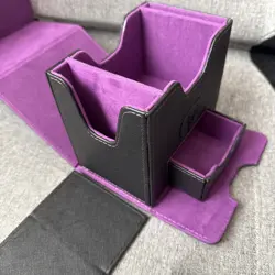 Magic: The Gathering Commander All In One Deck Box, with Single Card Hardcase - Image 4