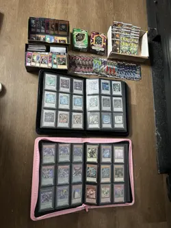 Yugioh! HUGE Collection 1000+ Holos 2 Binders Special Edition Sealed 37 Packs ++ - Image 1