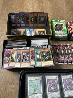 Yugioh! HUGE Collection 1000+ Holos 2 Binders Special Edition Sealed 37 Packs ++ - Image 2