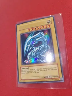 Blue-Eyes White Dragon SDK-001 Starter Deck: Kaiba Unlimited - Image 1