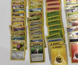 Pokemon TCG - HUGE Lot Of 264 Vintage Cards WoTC-HGSS Various Languages - Image 3