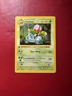 Ivysaur 30/102 Shadowless 1st Edition Base Set Pokemon Card LP - Image 1