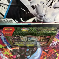Pokemon TCG Scarlet & Violet Paldean Fates Meowscarada EX Premium Collection Box - Image 2