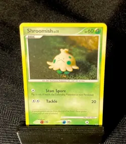 Shroomish 127/147 Supreme Victors Regular Pokemon Card - Image 1