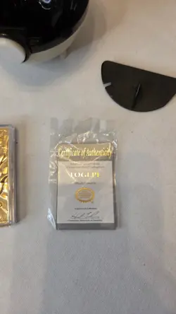Togepi Pokemon Limited Edition Nintendo 1999 23K Gold Plated Metal Trading Card - Image 4