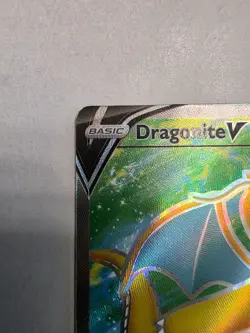 Dragonite V (Full Art) 076/078 Pokemon GO Holo - Image 5