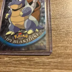 NM/ Pokemon Blastoise #09 1999 Topps TV Series 1 Black Logo Foil Holo Card NP/NM - Image 2