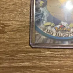 NM/ Pokemon Blastoise #09 1999 Topps TV Series 1 Black Logo Foil Holo Card NP/NM - Image 3