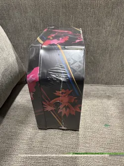 Pokemon TCG: Crown Zenith Tin (Galarian Moltres) Factory Sealed - Image 4