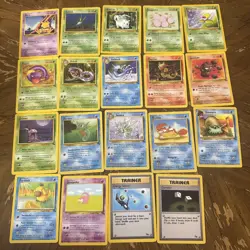 Lot 19 Vintage Pokemon Cards Fossil Jungle Base Common Uncommon - Image 1