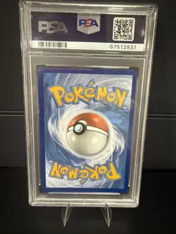 2020 POKEMON SWORD & SHIELD VIVID VOLTAGE 044/185 PIKACHU VMAX PSA 10 - Image 2