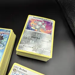 Pokemon | Sword & Shield ERA | BULK LOT Partial Starter Set | Holo Rare Reverse - Image 5