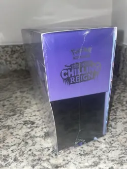 Chilling Reign POKEMON CENTER Sealed Elite Trainer Box ETB (New, No Rips/Tears) - Image 5