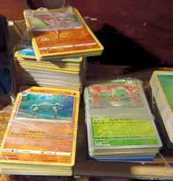 Vntg 99 Tv Edition & Massive Pokemon Lot Of 388 Cards - All Near Mint Or Better! - Image 2