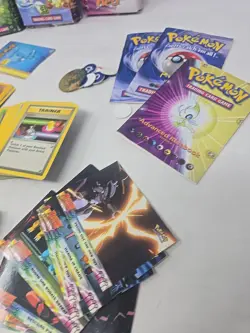 Lot Of 1st EditionU Roughly 180 Pokemon Cards Common And Uncommon LP And Misc. - Image 3