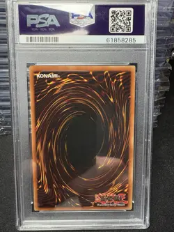 PSA 9 Dark Magician SDY-006 Yu-Gi-Oh! Starter Deck Yugi Ultra Rare 2002 - Image 2