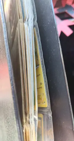 Lot Of 146 Vintage Pokemon Cards - Image 1