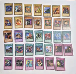 Starter Deck Joey 1st Edition Lot Yugioh Red-Eyes Black Dragon SDJ-001 Holo Rare - Image 1