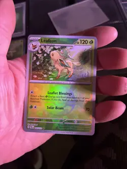 Leafeon (Master Ball Pattern) 005/131 Sv: Prismatic Evolutions Holo Pokemon Card - Image 1