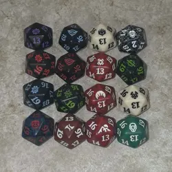Wizards of the Coast Magic: The Gathering D20 Spindown Dice Lot, 15 Multicolor - Image 1