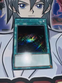 YUGIOH Secret Rare Dark Hole BLMR-EN086 1st Edition - Image 1