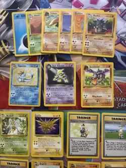 Vintage Pokemon Card Lot WOTC Holo First Editon Shadowless Etc Alakazam Vaporeon - Image 4