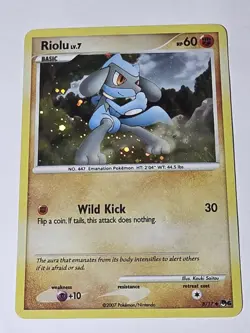 Pokemon TCG Riolu 8/17 POP Series Holo WOTC LP - Image 1