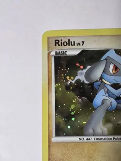 Pokemon TCG Riolu 8/17 POP Series Holo WOTC LP - Image 4