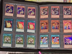 Blue eyed toon dragon yugioh Core lot, 69 cards, Binder and Playmat - Image 3