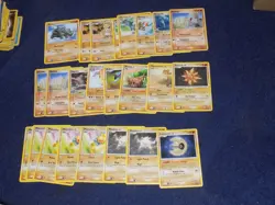 Pokemon VINTAGE Collection over 550 pokemon with some 1st editions - Image 2