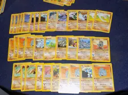 Pokemon VINTAGE Collection over 550 pokemon with some 1st editions - Image 4