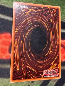 Yugioh Tri-Horned Dragon Secret Rare Card LOB-000 Lightly Played - Image 4