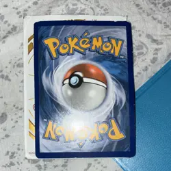 Pokemon TCG 2022 Holo Card Lot - Charizard, Arceus & 78 English Cards - Image 2