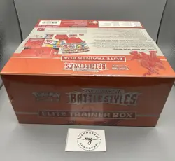 POKEMON ELITE TRAINER BOX ETB BATTLE STYLES RED NEW SEALED - Image 4