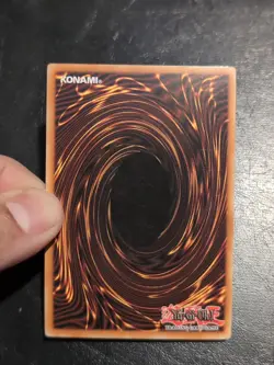 Yu-Gi-Oh! ULTIMATE RARE CARD DANGEROUS MACHINE TYPE-6 LODT-EN096 1996 COPYRIGHT - Image 5