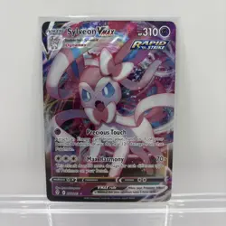 Pokemon TCG Sylveon VMAX 075/203 Evolving Skies Ultra Rare Holo Card NM - Image 2
