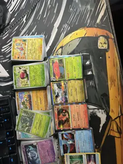 Pokemon Bulk Roughly 650 HOLO/REVERSE HOLO Cards From All Sets From Past 3 Years - Image 3