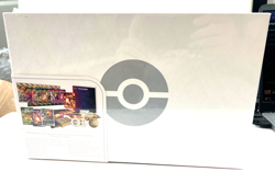POKEMON ELITE TRAINER BOX CHARIZARD ULTRA PREMIUM ETB - NEW SEALED AWESOME ! - Image 2