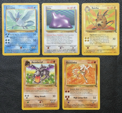Lot of 5 Non Holo Rare Cards - Vintage Pokemon TCG: Fossil - LP/MP - Image 1