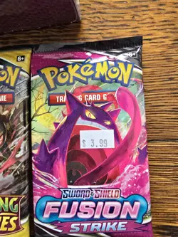 Pokemon Sealed Pack Lot 2 Packs Evolving Skies 4 Packs Fusion Strike - Image 5