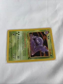 Pokemon TCG Muk Fossil Non Holo Card 13/62 LP Condition - Image 4